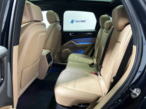 2022 Porsche Cayenne