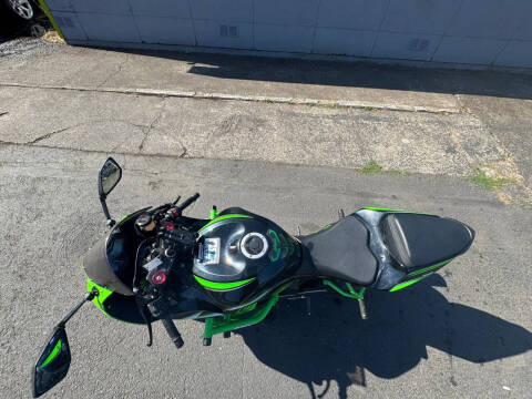 2017 Kawasaki Ninja ZX-6R ABS