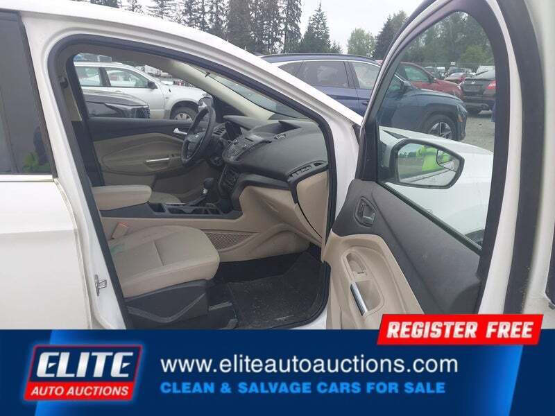 2017 Ford Escape SE