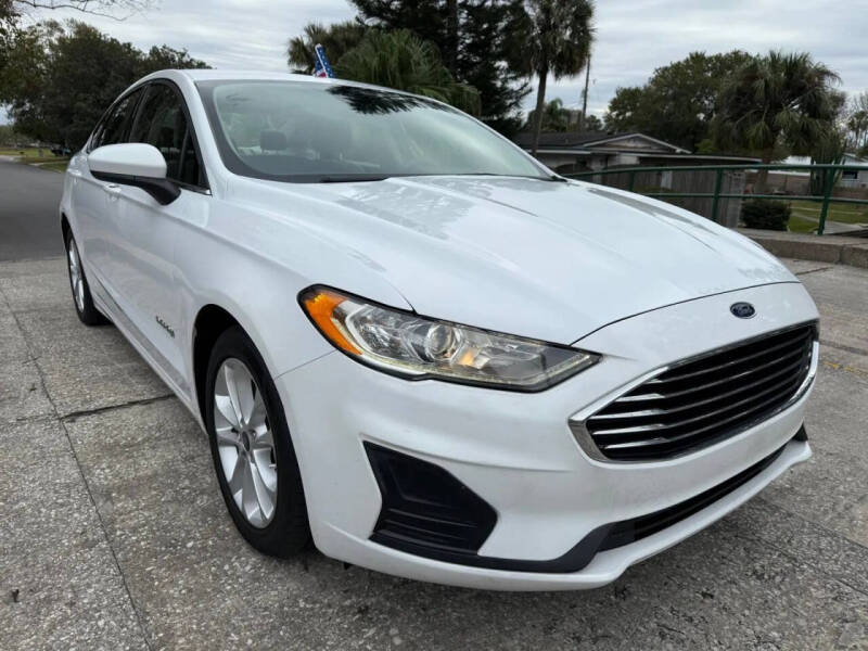 2019 Ford Fusion Hybrid SE