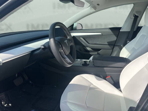 2021 Tesla Model 3 Standard Range Plus