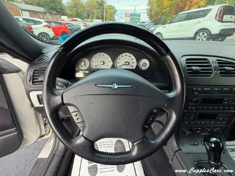 2004 Ford Thunderbird Deluxe