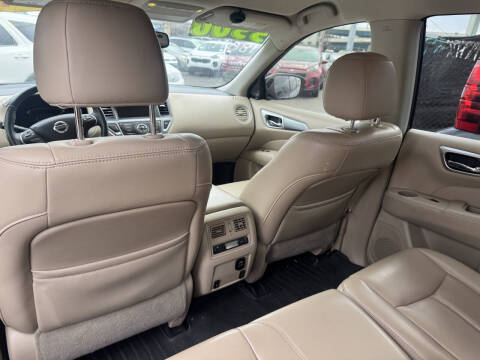 2017 Nissan Pathfinder S