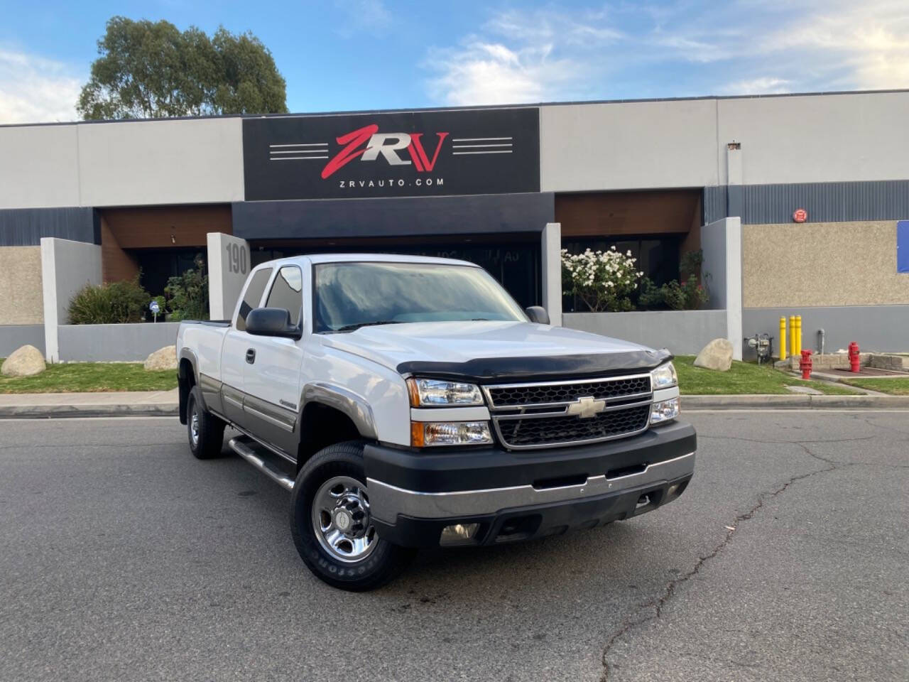 2006 Chevrolet Silverado 2500HD for sale at ZRV AUTO INC in Brea, CA