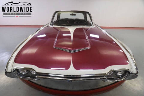 1962 Ford Thunderbird