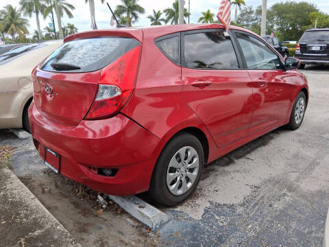 2017 Hyundai Accent SE