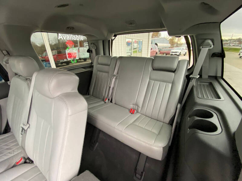 2005 Lincoln Navigator Luxury