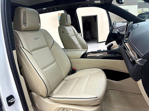 2021 Cadillac Escalade Premium Luxury