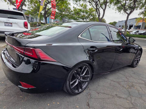 2016 Lexus IS 200t