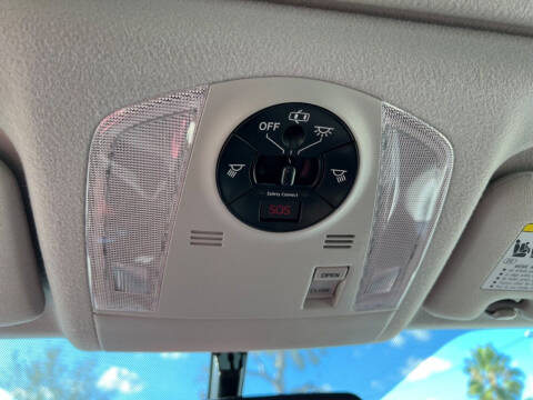 2013 Toyota Prius Four