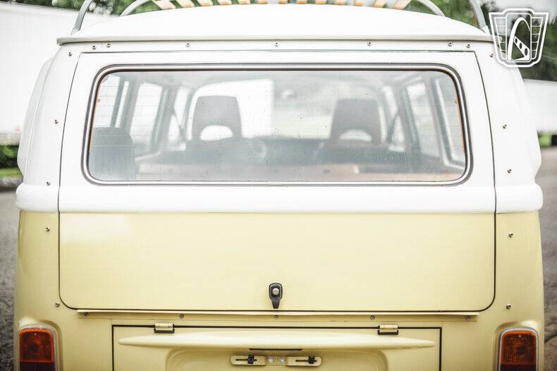 1975 Volkswagen Bus