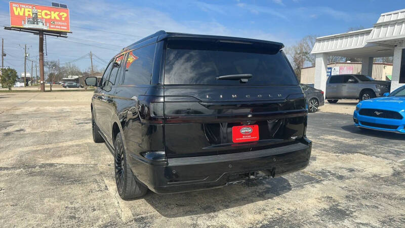 2018 Lincoln Navigator L Black Label