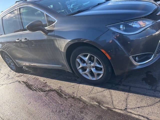 2018 Chrysler Pacifica Touring L Plus