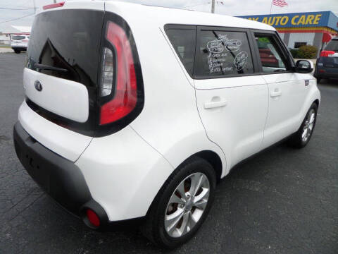 2015 Kia Soul +