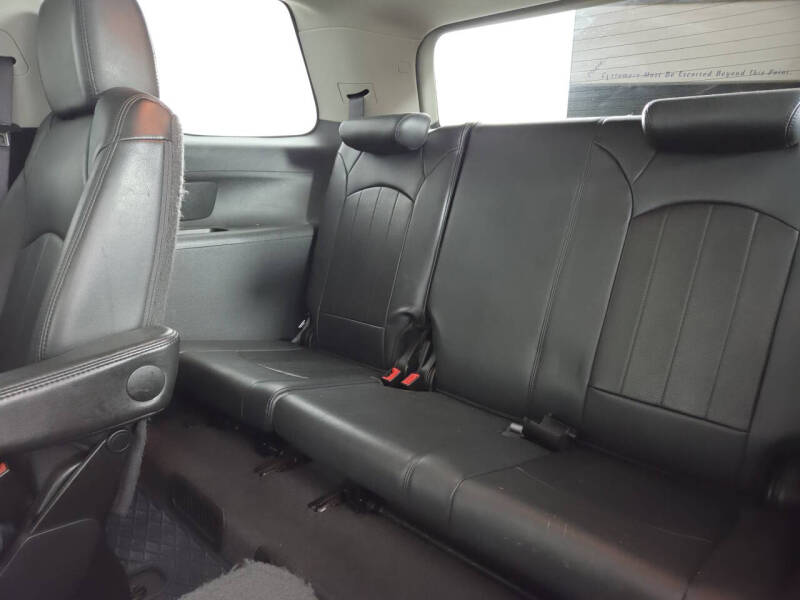 2011 GMC Acadia Denali