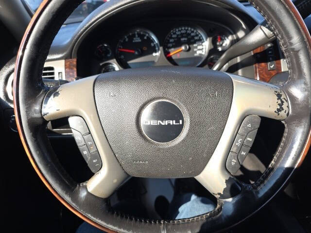 2009 GMC Yukon XL Denali