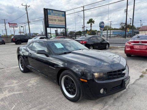 2010 Chevrolet Camaro for sale at S.A. BROADWAY MOTORS INC in San Antonio TX