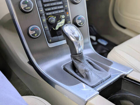 2013 Volvo S60 T5 Premier