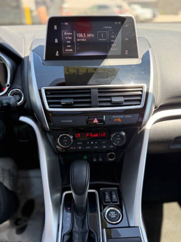 2020 Mitsubishi Eclipse Cross SE