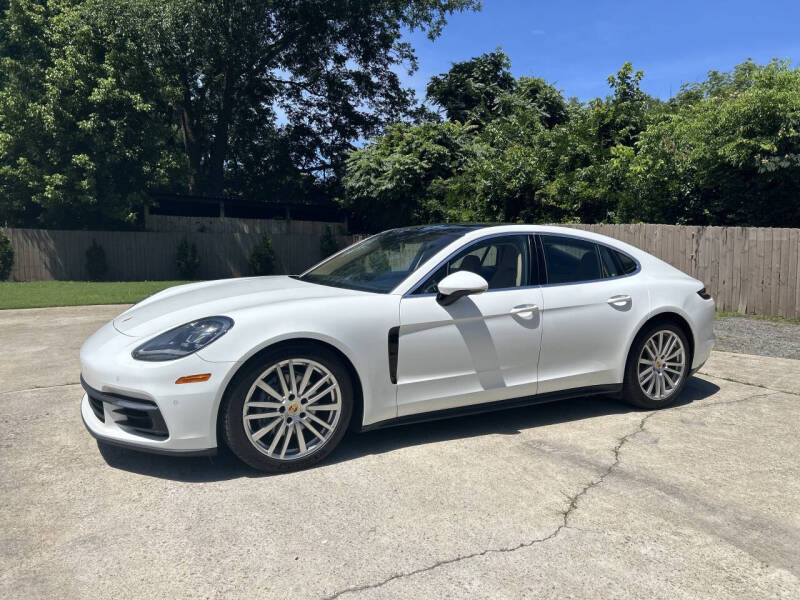 2018 Porsche Panamera