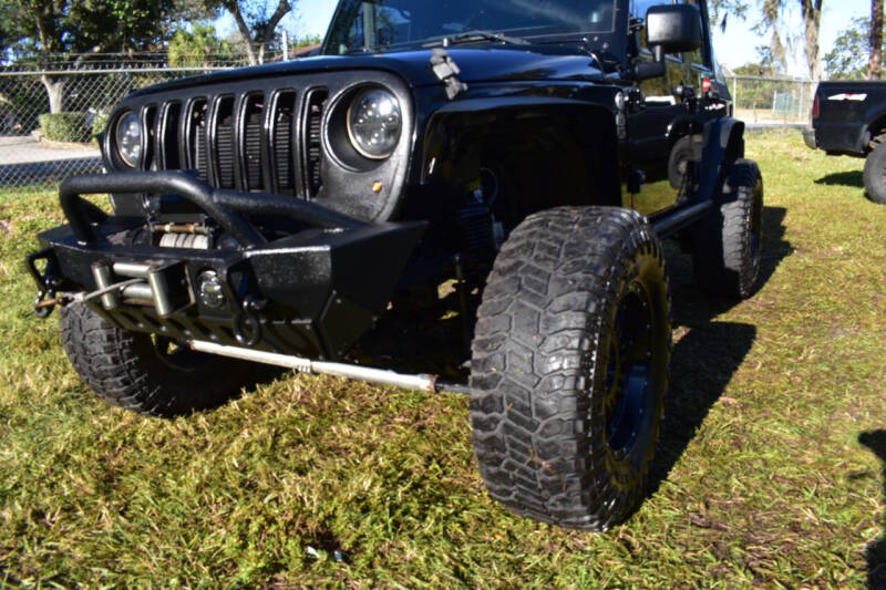 2012 Jeep Wrangler Unlimited Sport photo 30