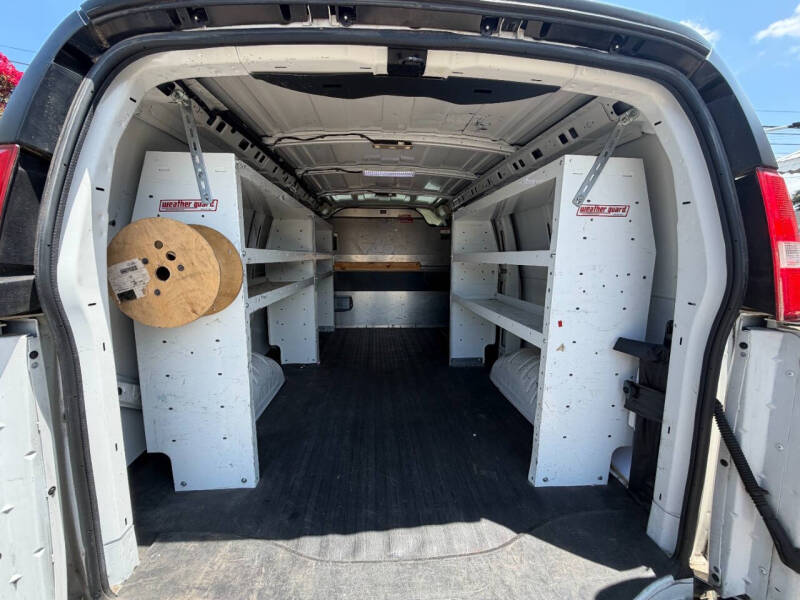2018 Chevrolet Express 2500