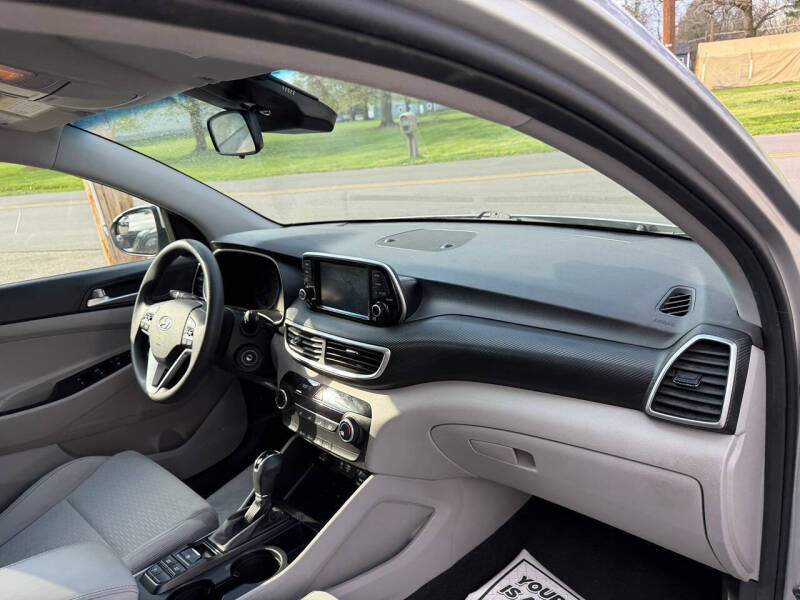 2020 Hyundai Tucson SE