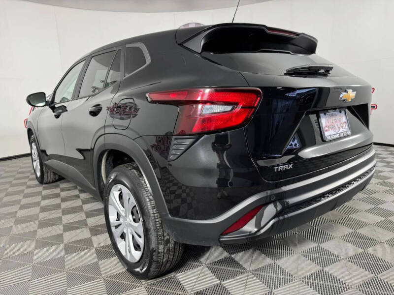 2024 Chevrolet Trax LS