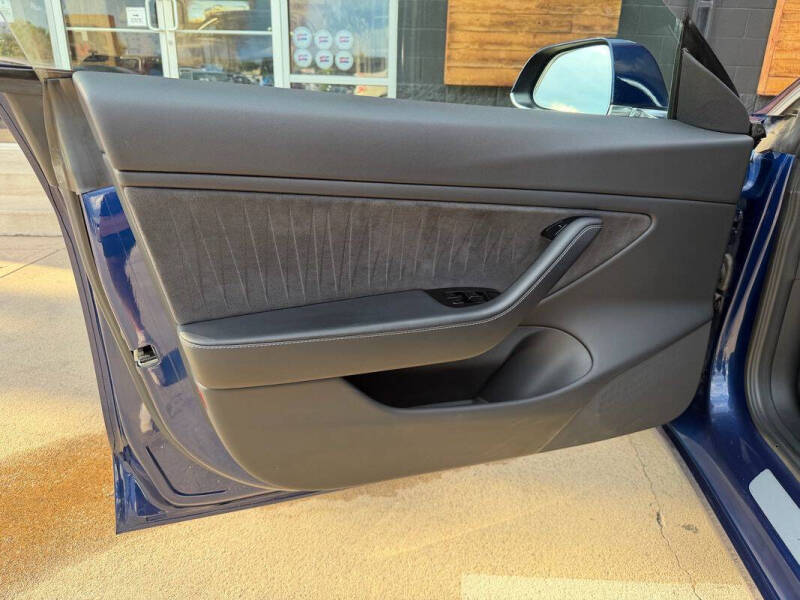 2018 Tesla Model 3 Performance
