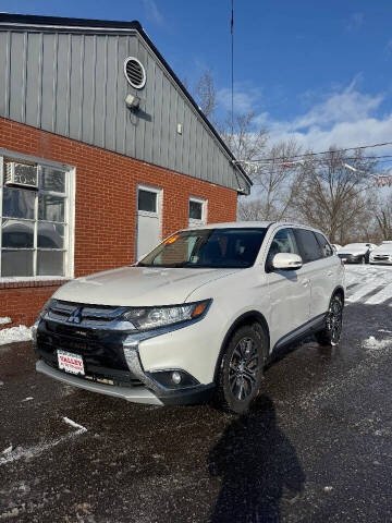 2016 Mitsubishi Outlander SE