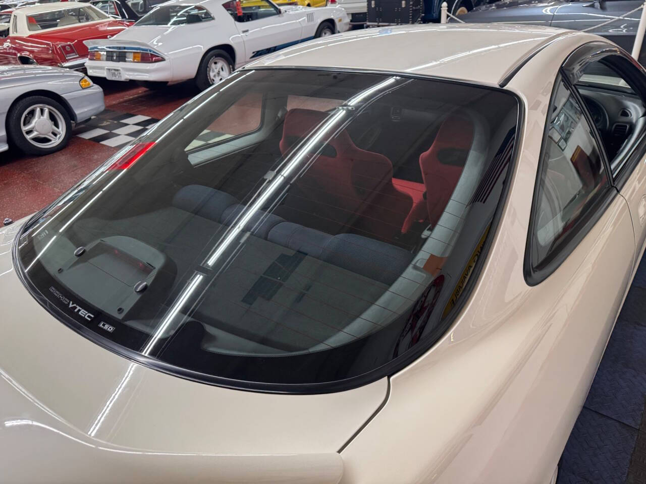 1998 Honda Integra 18