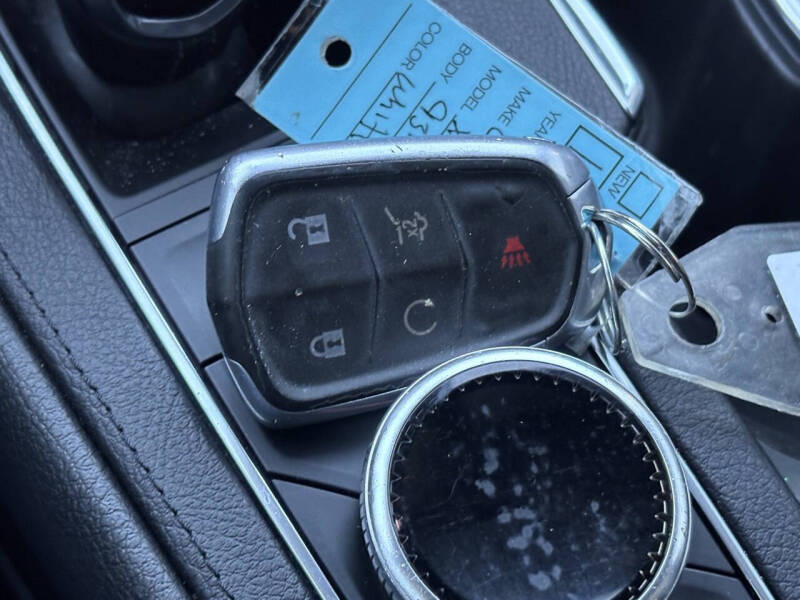 2020 Cadillac XT4 Premium Luxury