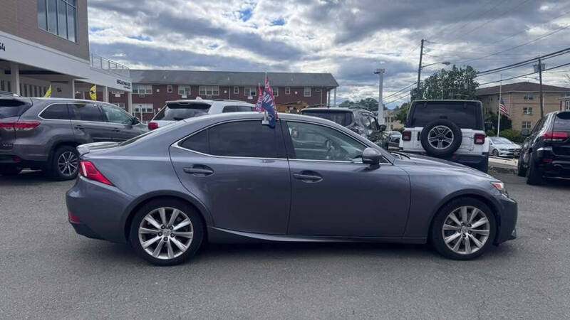 2016 Lexus IS 300