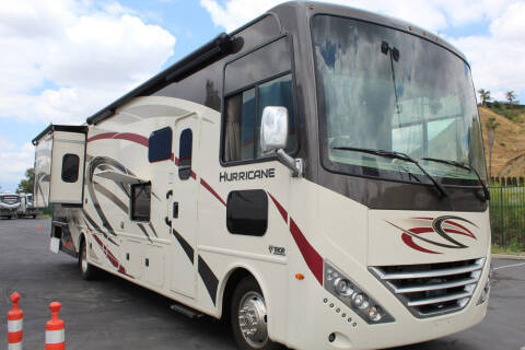 2018 Thor Industries Hurricane