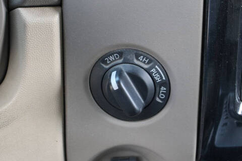 2013 Nissan Titan SV