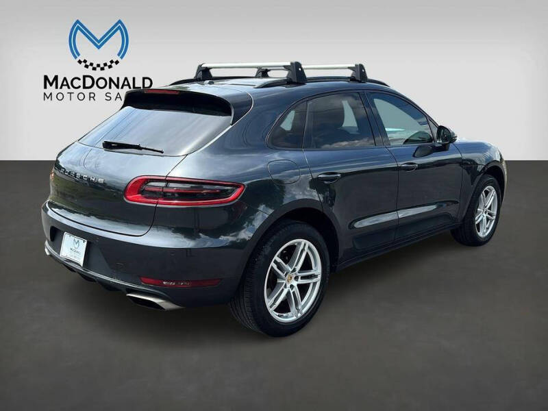 2018 Porsche Macan