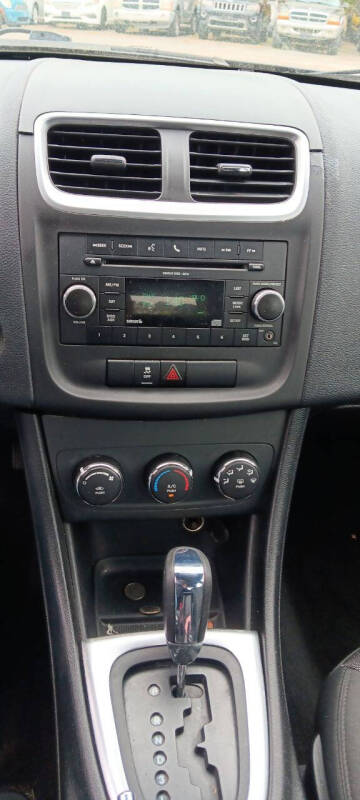 2012 Dodge Avenger SE