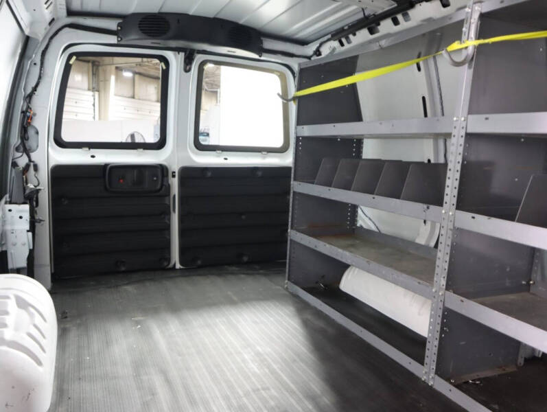 2020 Chevrolet Express 2500