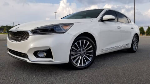 2017 Kia Cadenza