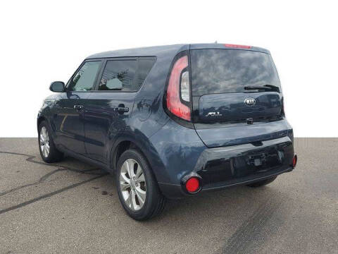 2016 Kia Soul +