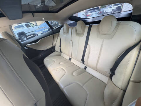 2013 Tesla Model S Performance