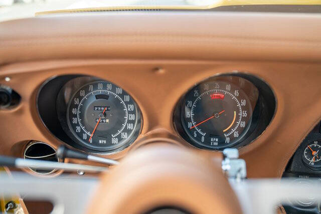 1973 Chevrolet Corvette 29