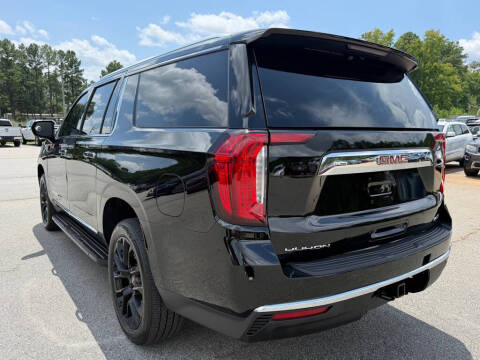 2023 GMC Yukon XL SLT