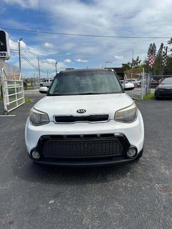2016 Kia Soul +