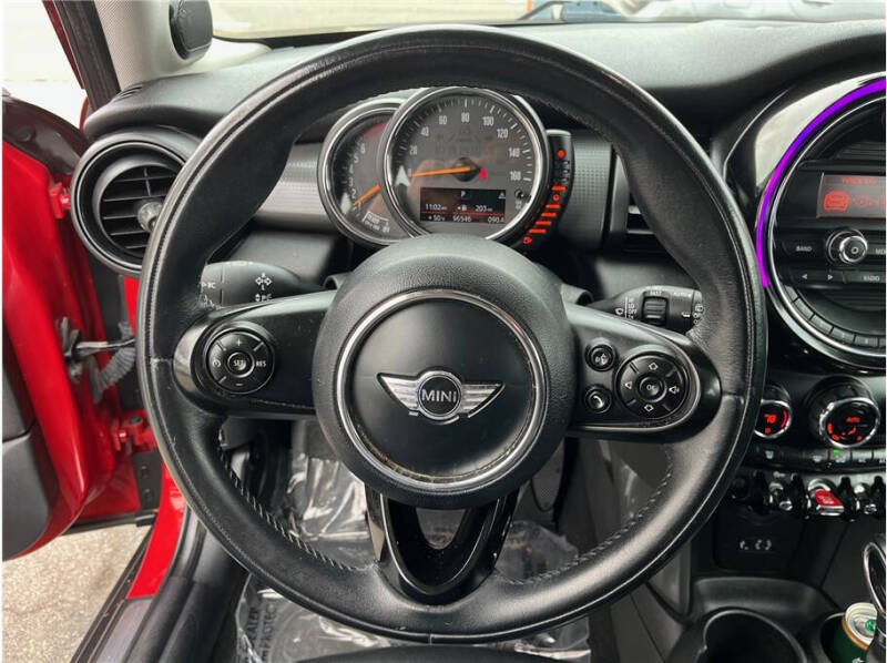 2015 MINI Hardtop 4 Door Cooper