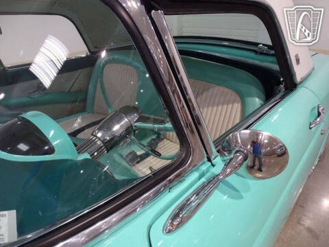 1955 Ford Thunderbird