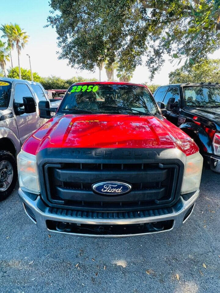 2013 Ford F-250 Super Duty  - $23,950