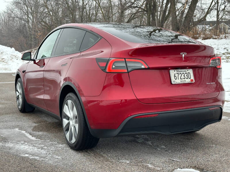 2024 Tesla Model Y Long Range