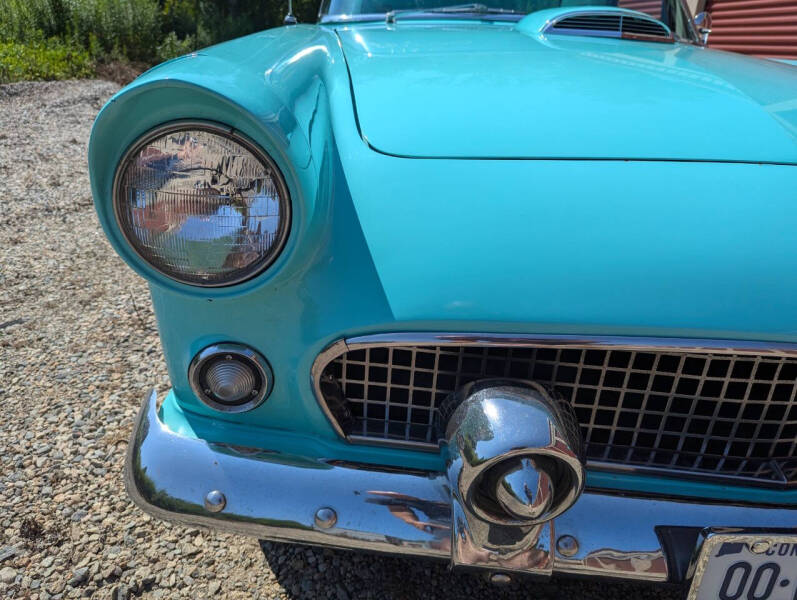 1955 Ford Thunderbird