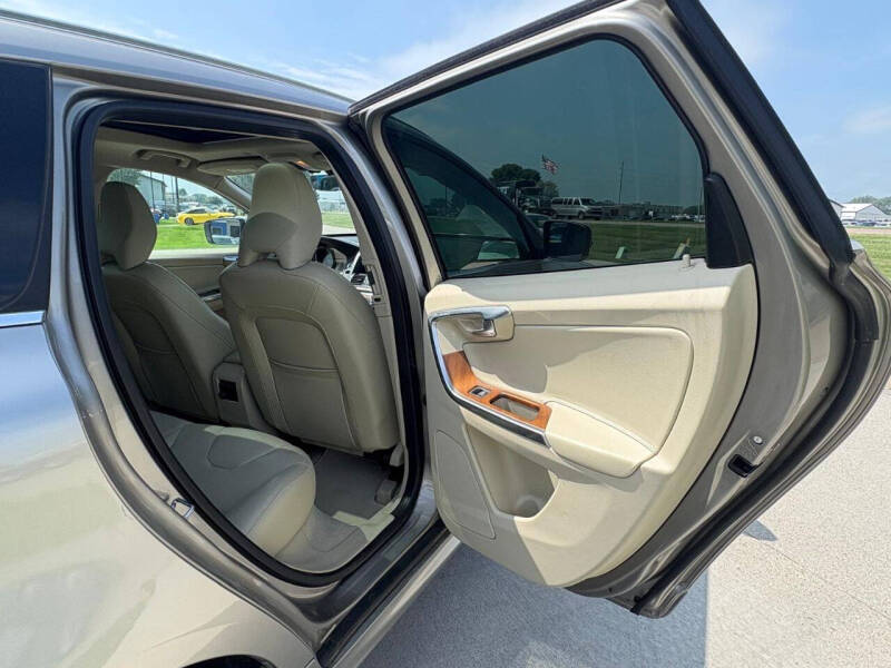 2015 Volvo XC60 T5 Premier